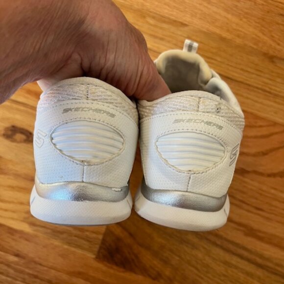SKECHERS | White Sneakers for Women Size 6.5 - Picture 8 of 9